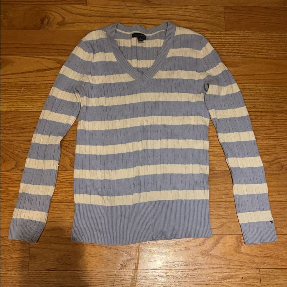 Vintage Tommy Hilfiger sweater